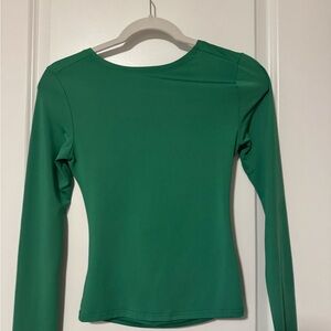 Amazon Green Long Sleeve Women's Top